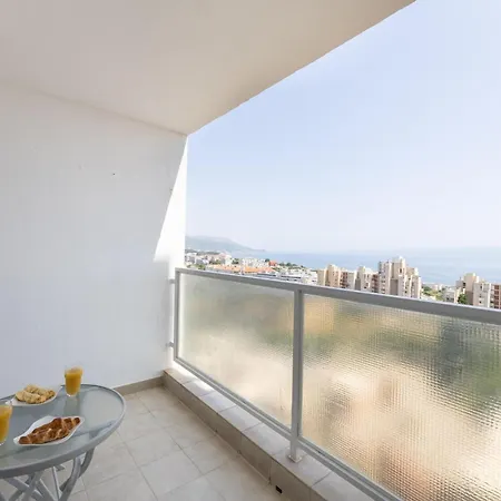 The View, 3 Bedroom Apartamento Split